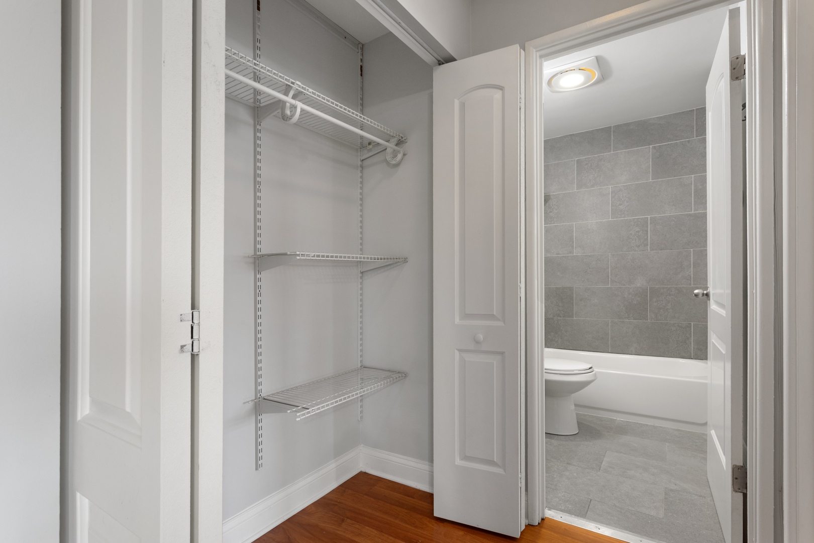5534 N Kenmore Avenue Unit: 508