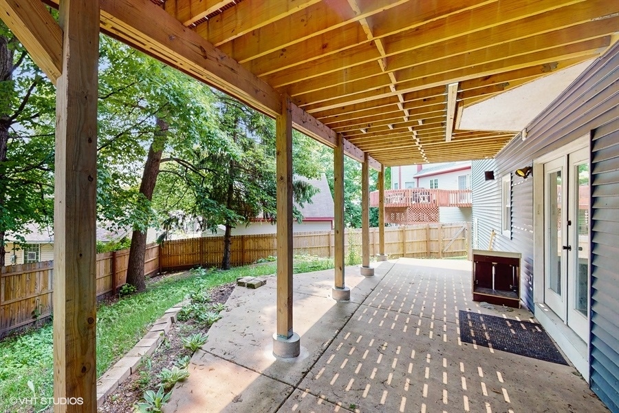 137 Forest Avenue
