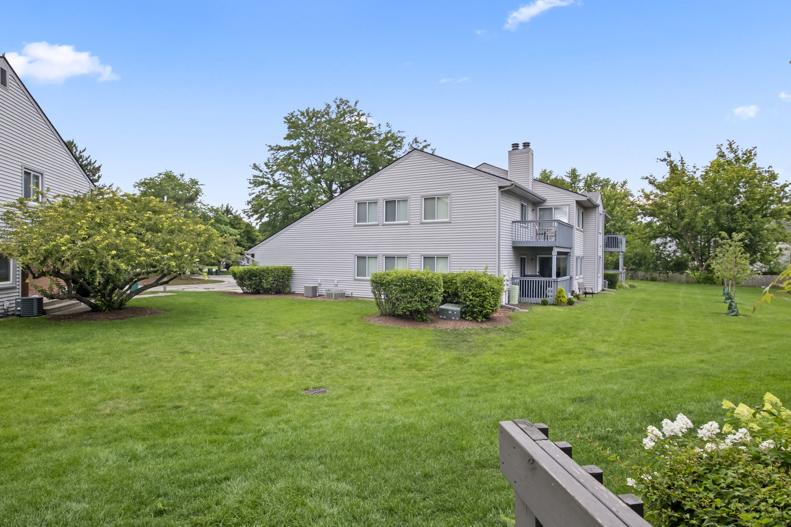 112 Autumn Court Unit: 112