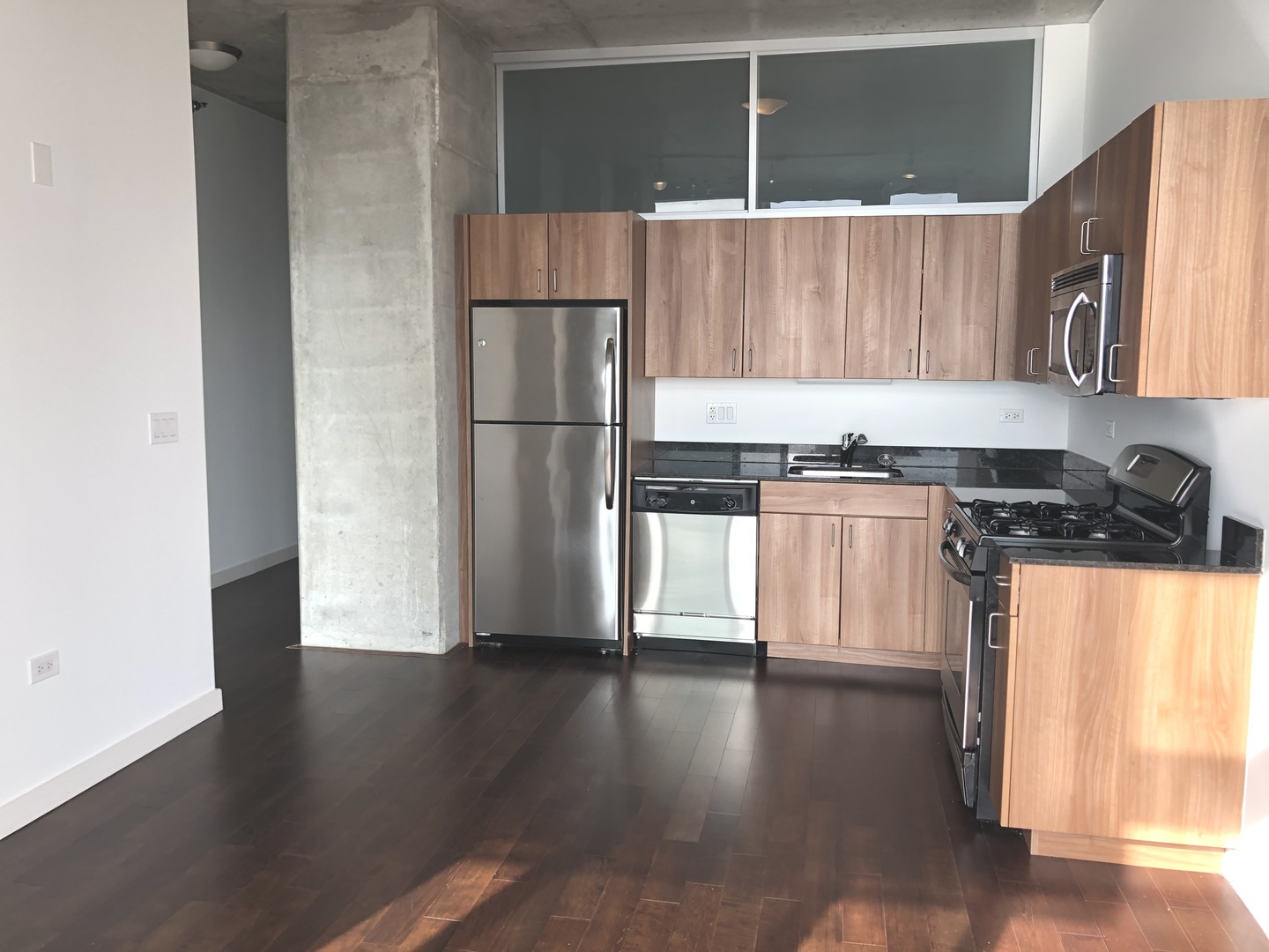 235 W Van Buren Street Unit: 3304