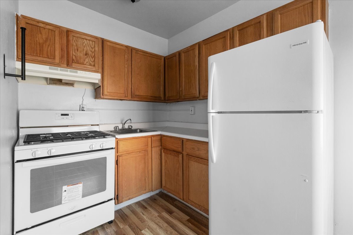 1635 W Morse Avenue Unit: 208