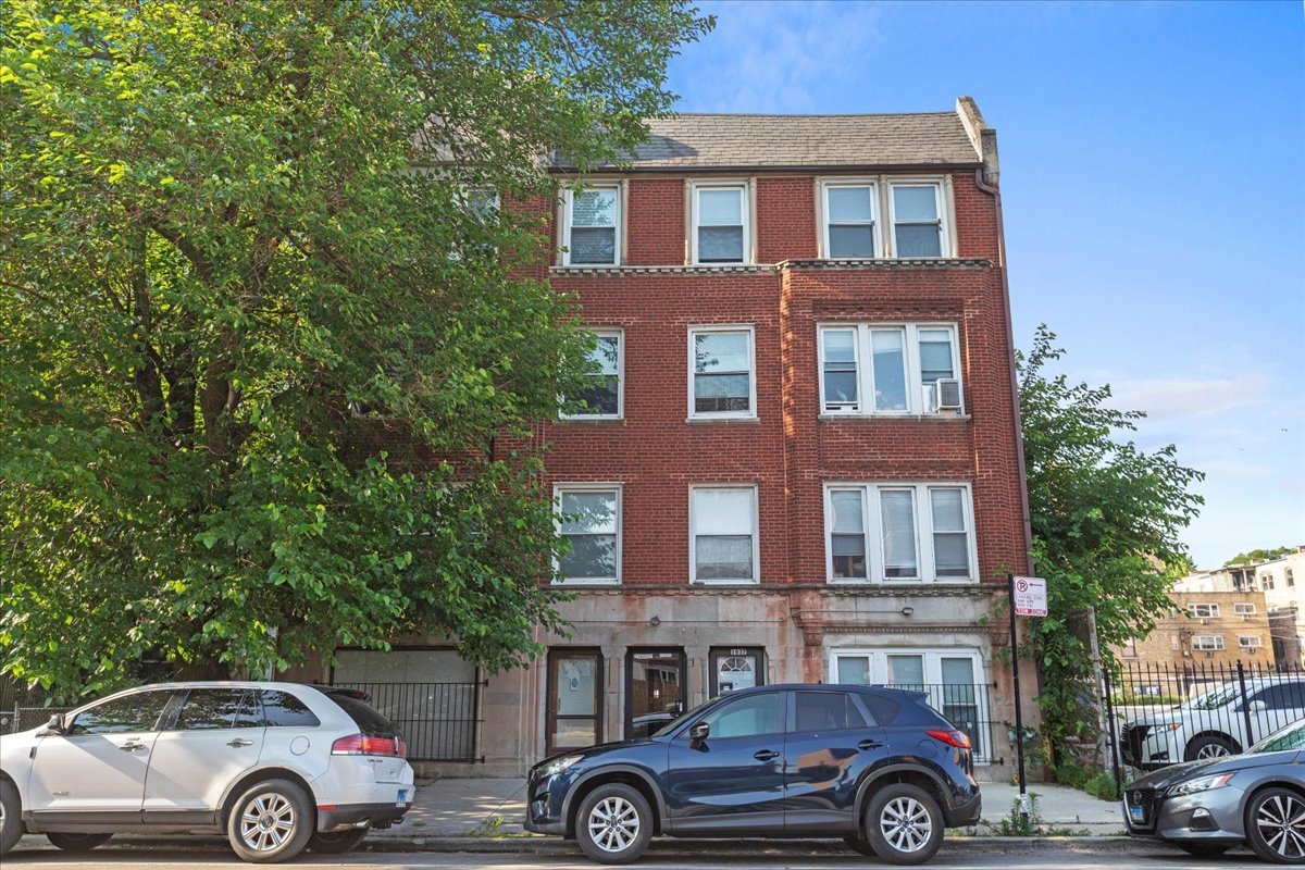 1635 W Morse Avenue Unit: 208