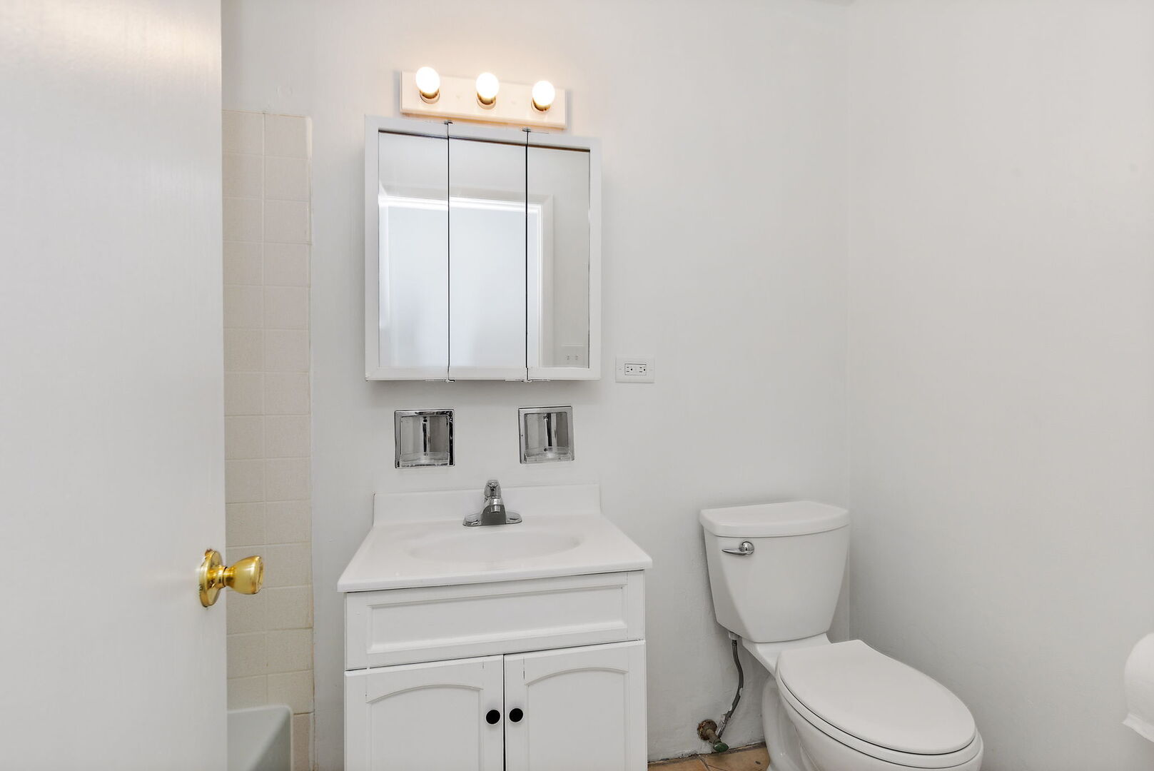 2620 N Windsor Drive Unit: 204