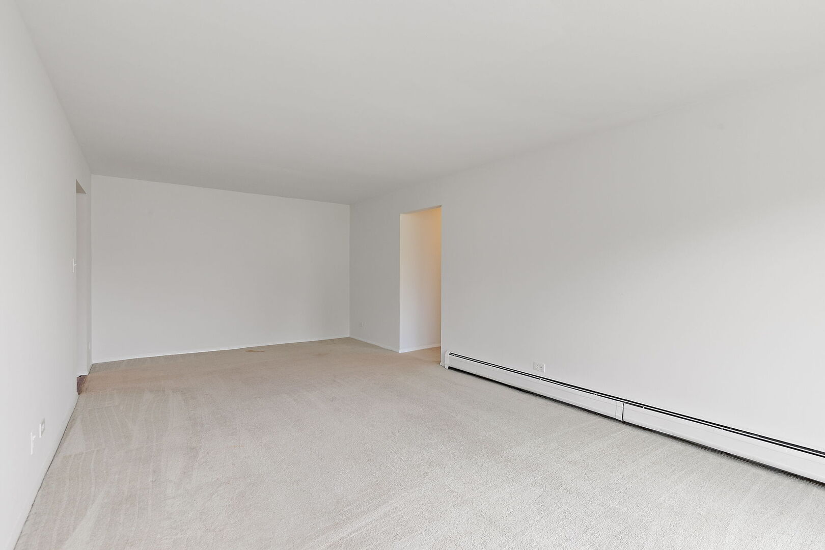 2620 N Windsor Drive Unit: 204