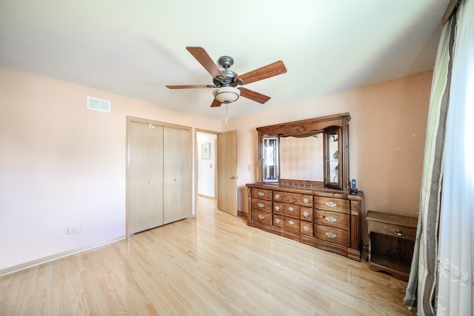 6730 W Berenice Avenue