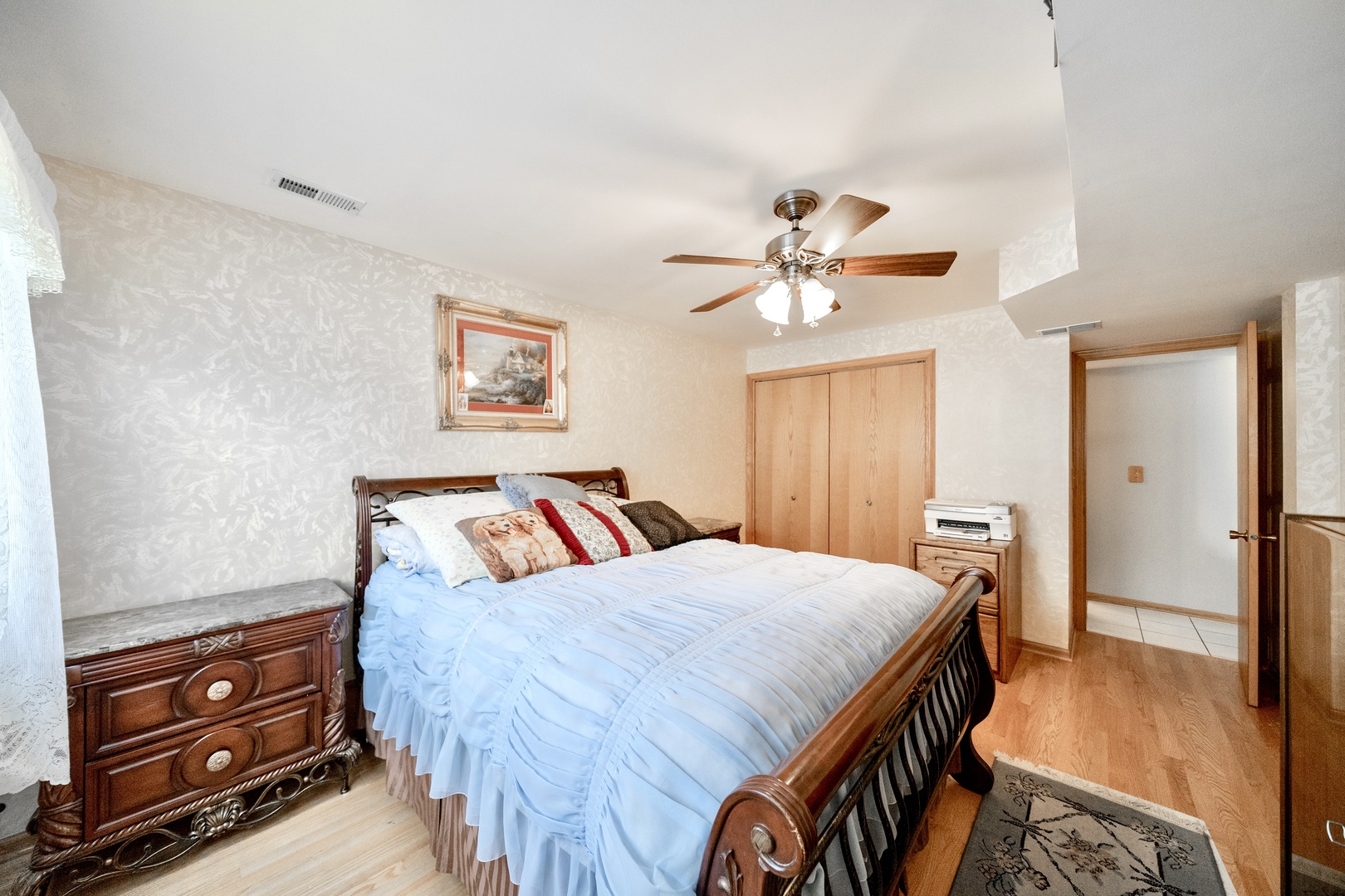 6730 W Berenice Avenue