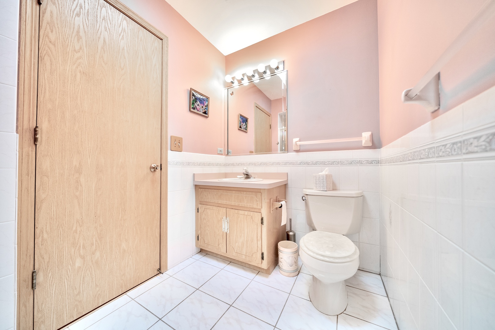 6730 W Berenice Avenue