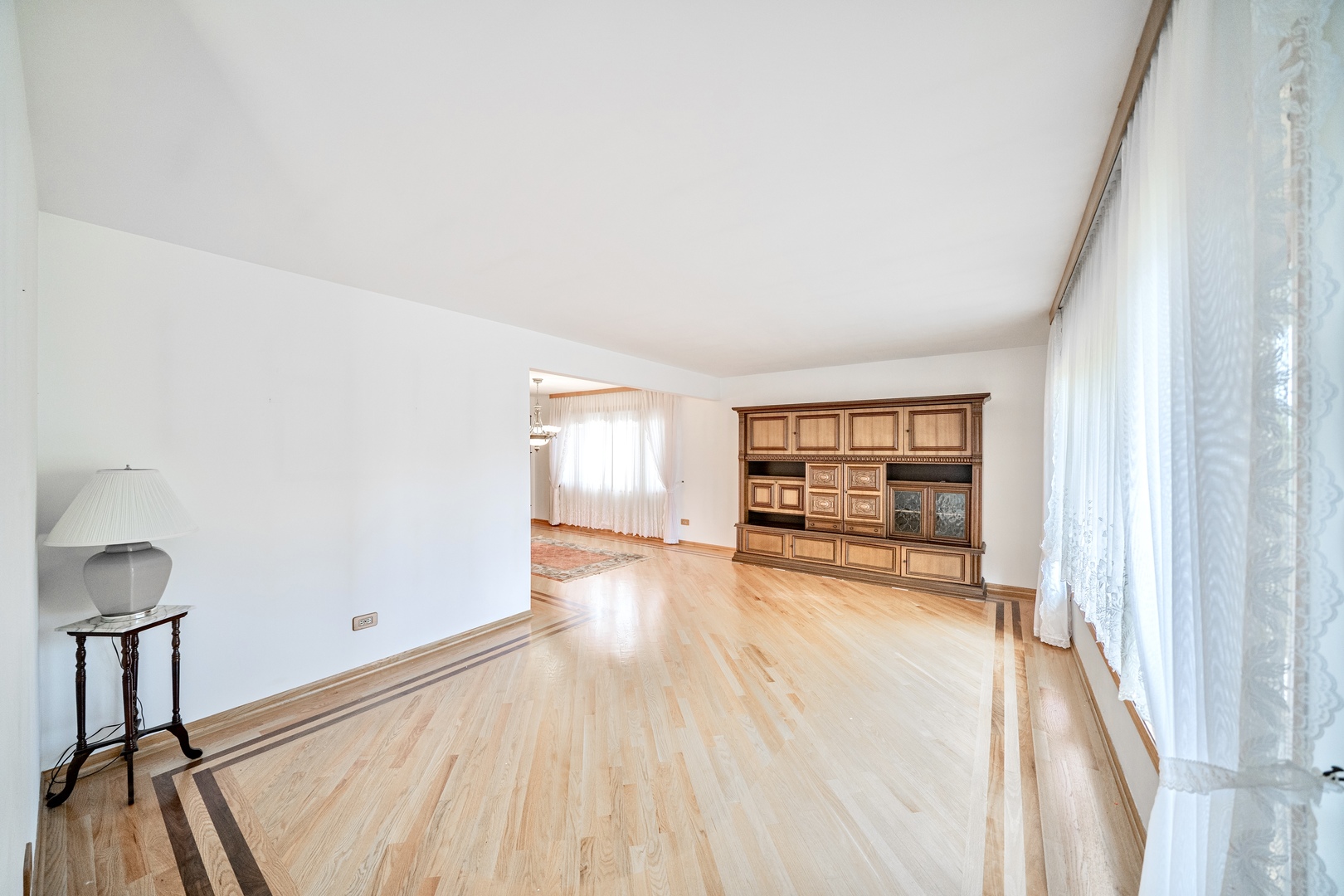 6730 W Berenice Avenue