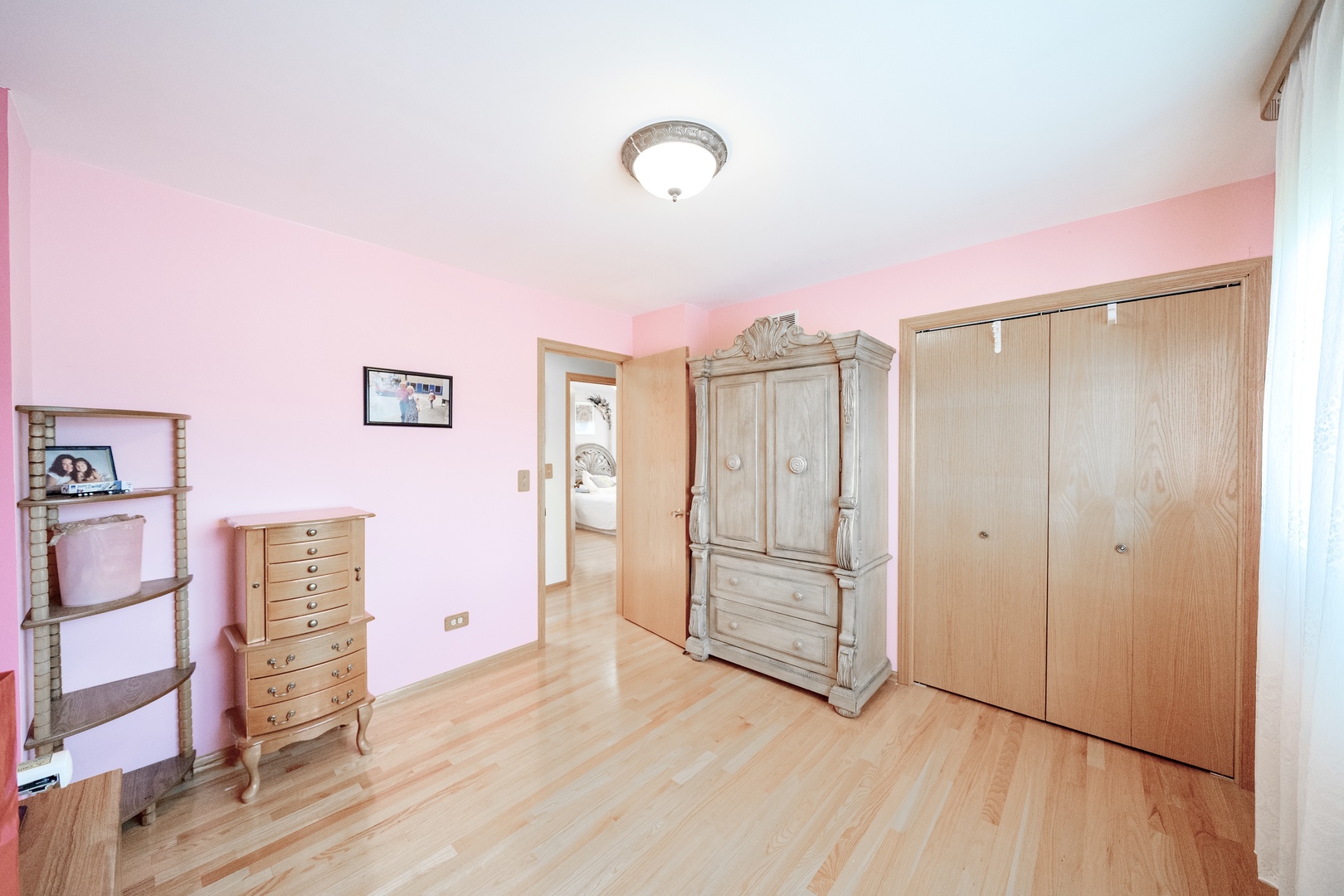 6730 W Berenice Avenue