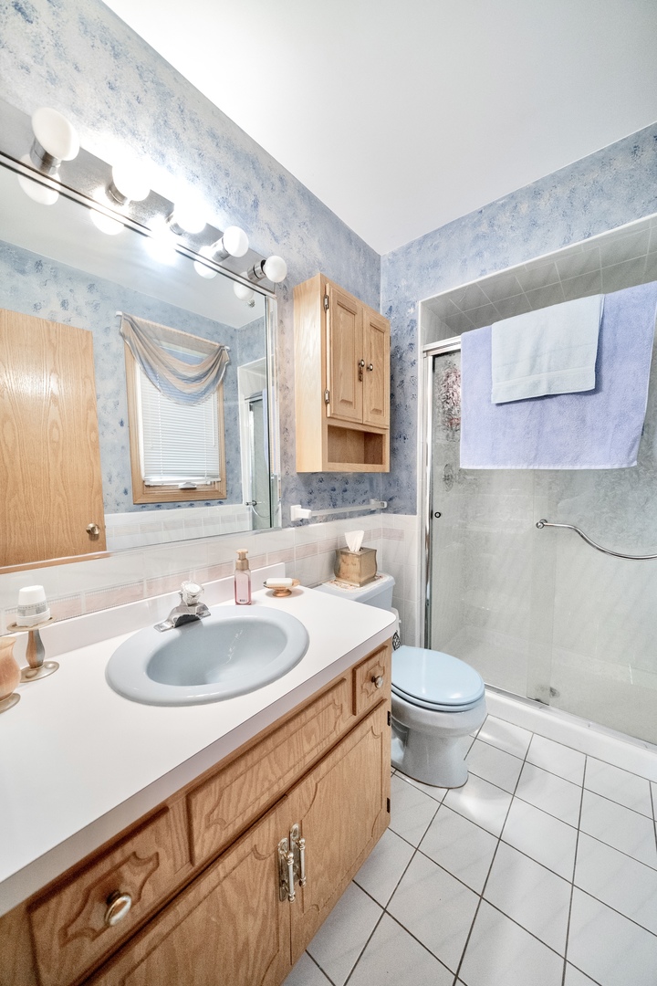 6730 W Berenice Avenue