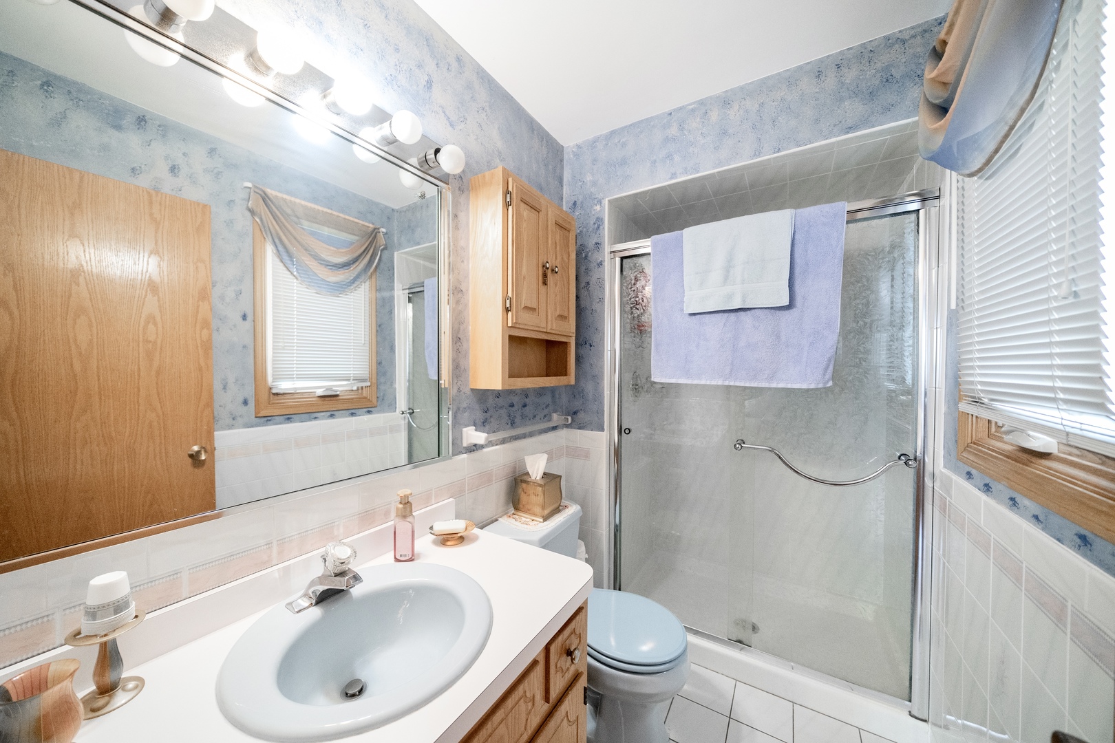 6730 W Berenice Avenue