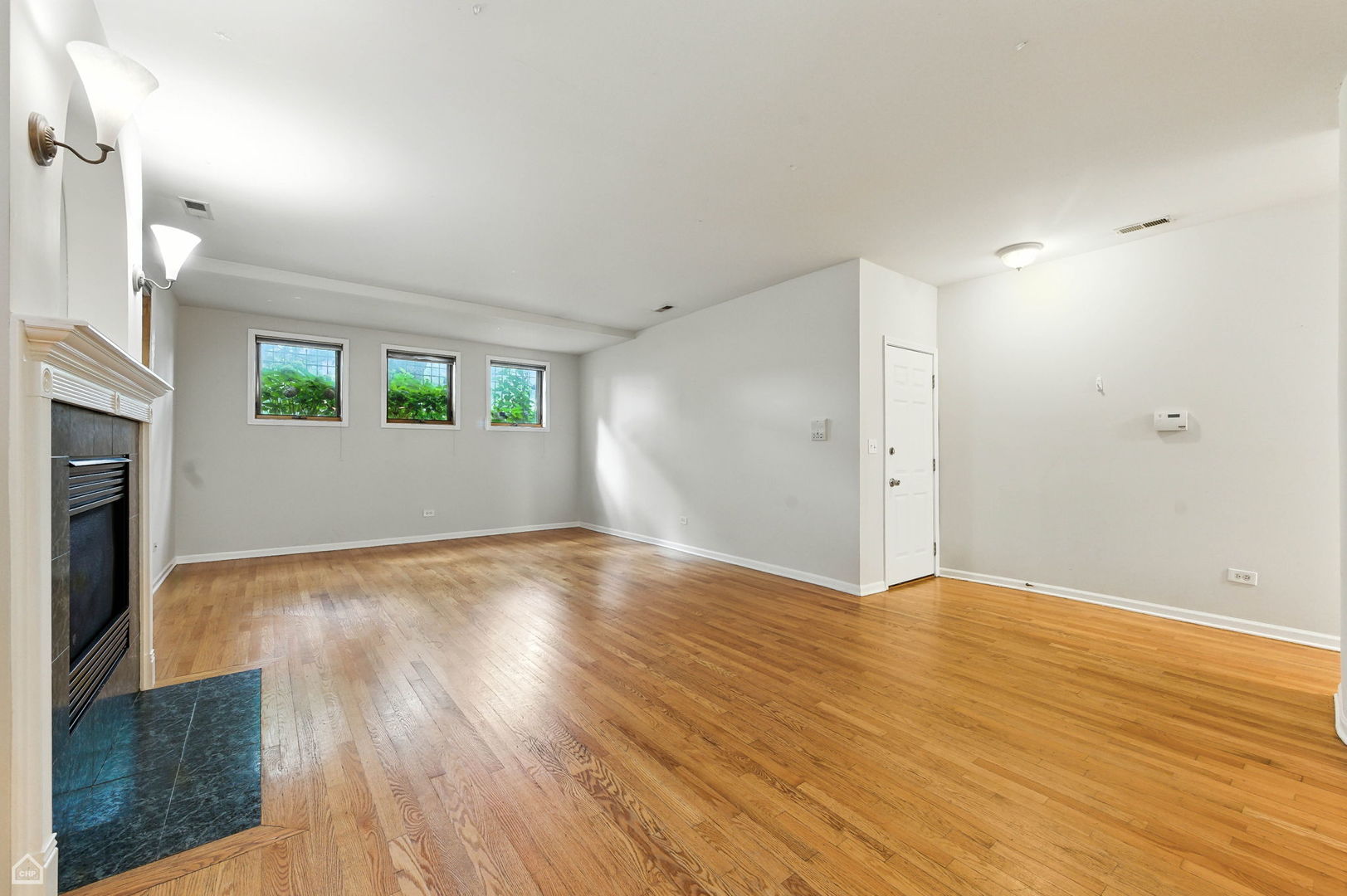 1535 N Wicker Park Avenue Unit: GE