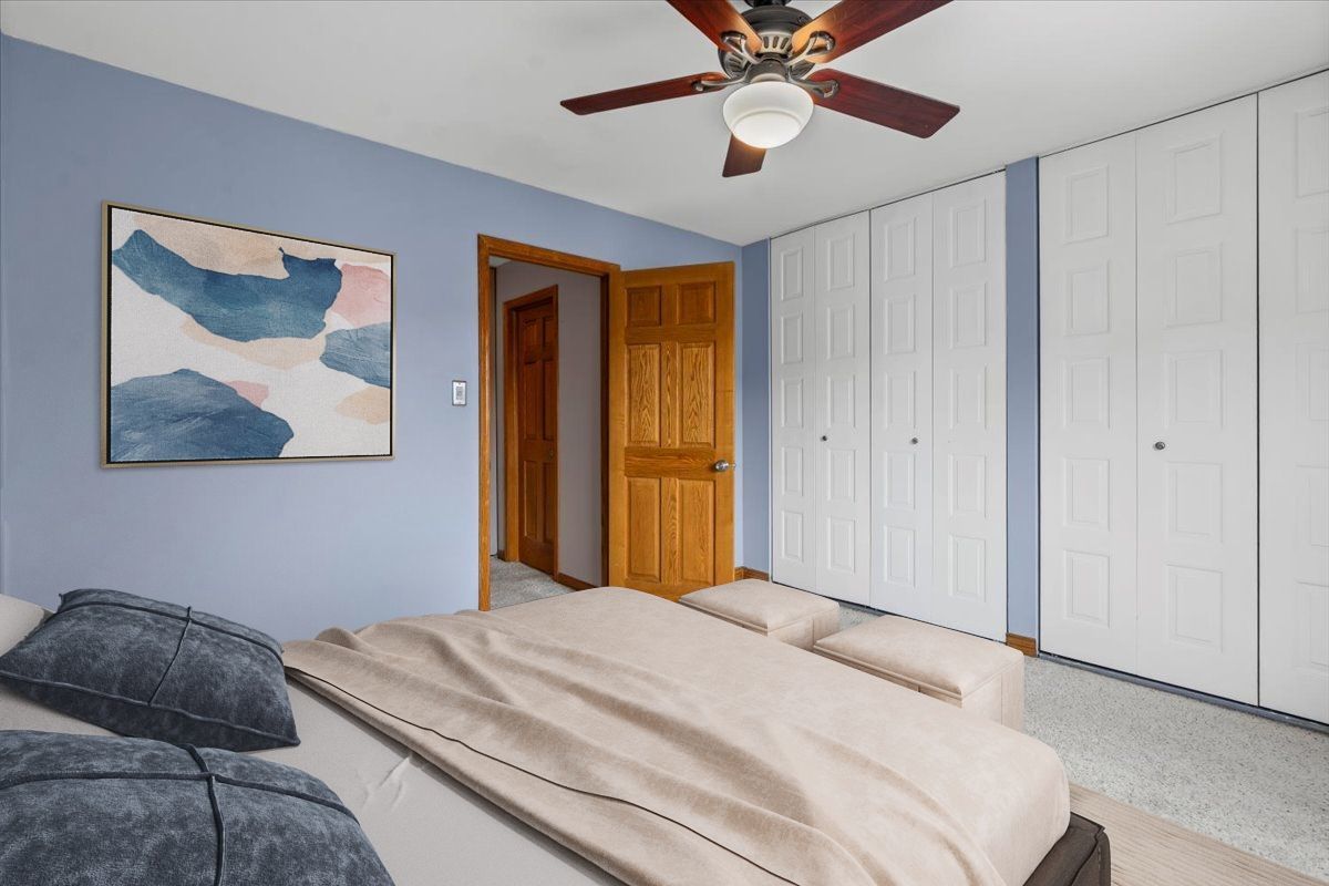 3620 N Pine Grove Avenue Unit: 504