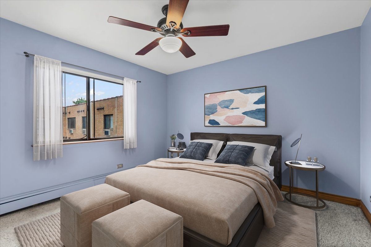 3620 N Pine Grove Avenue Unit: 504