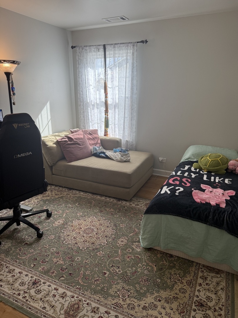 1304 DERBY Lane Unit: 1304