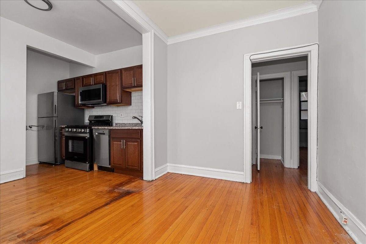 2348 W Addison Street Unit: D2