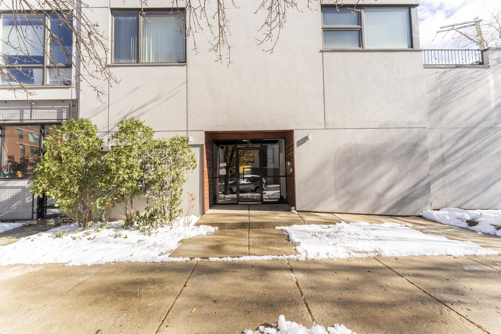1555 N Talman Avenue Unit: 3F