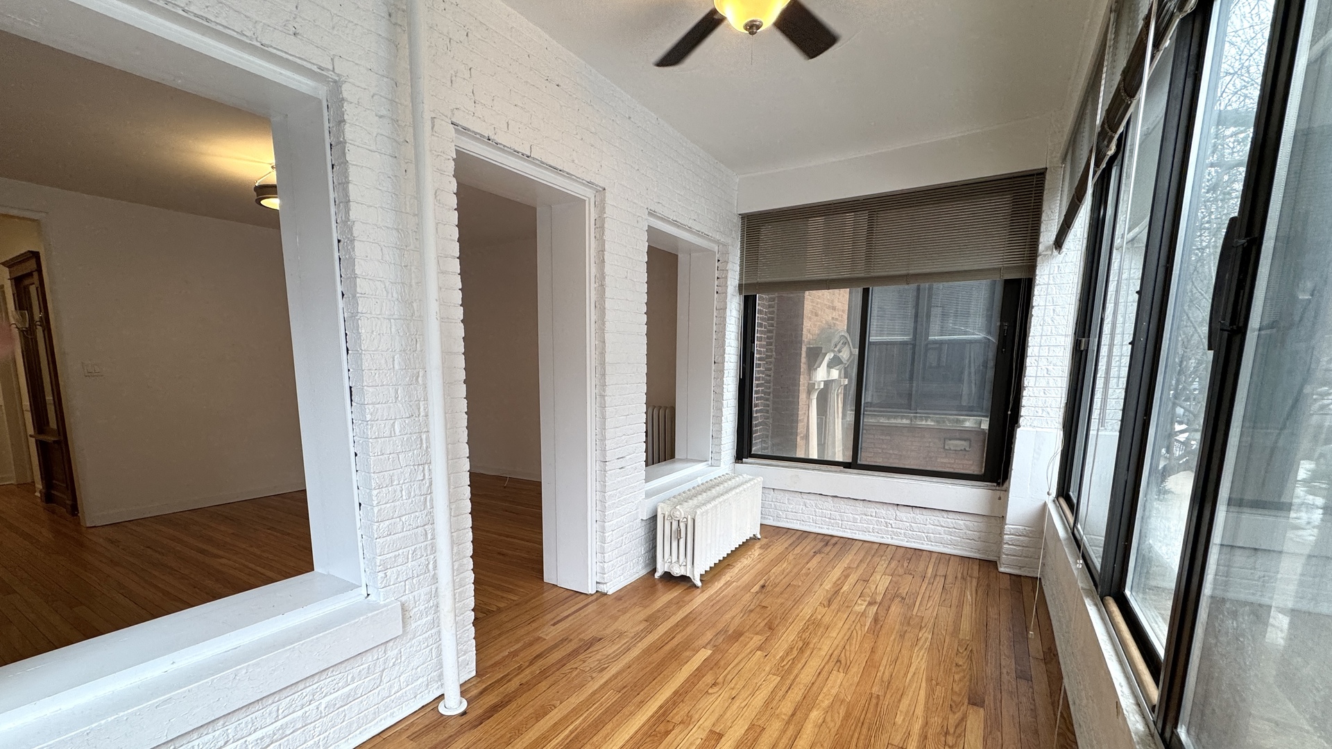 644 W Aldine Avenue Unit: 1