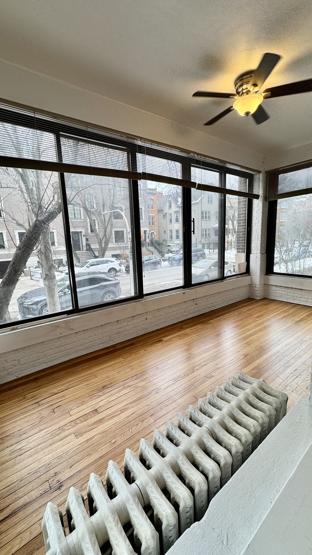 644 W Aldine Avenue Unit: 1