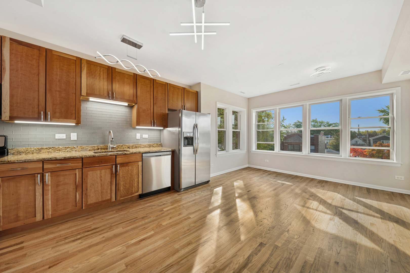 1740 W Foster Avenue Unit: 3F