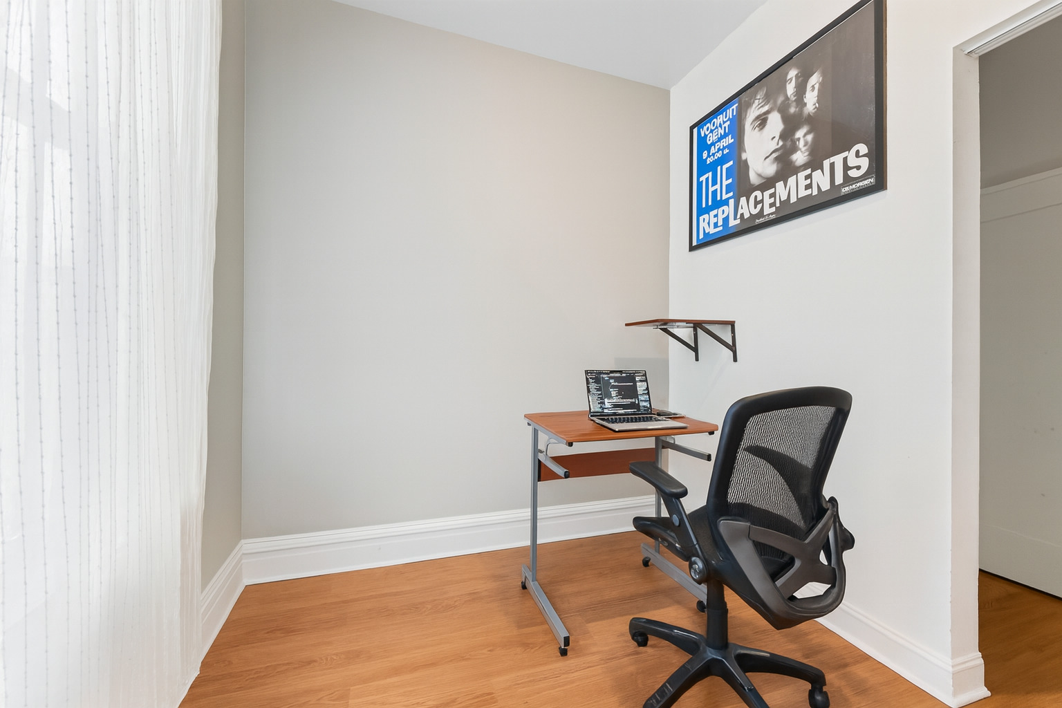 2703 N Ridgeway Avenue Unit: 2