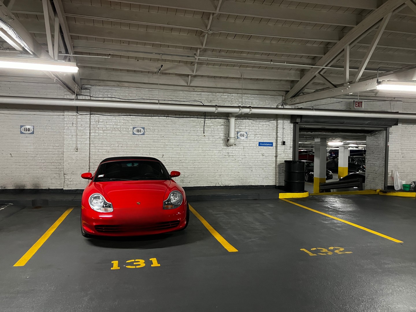 2431 N Clark Street Unit: 131