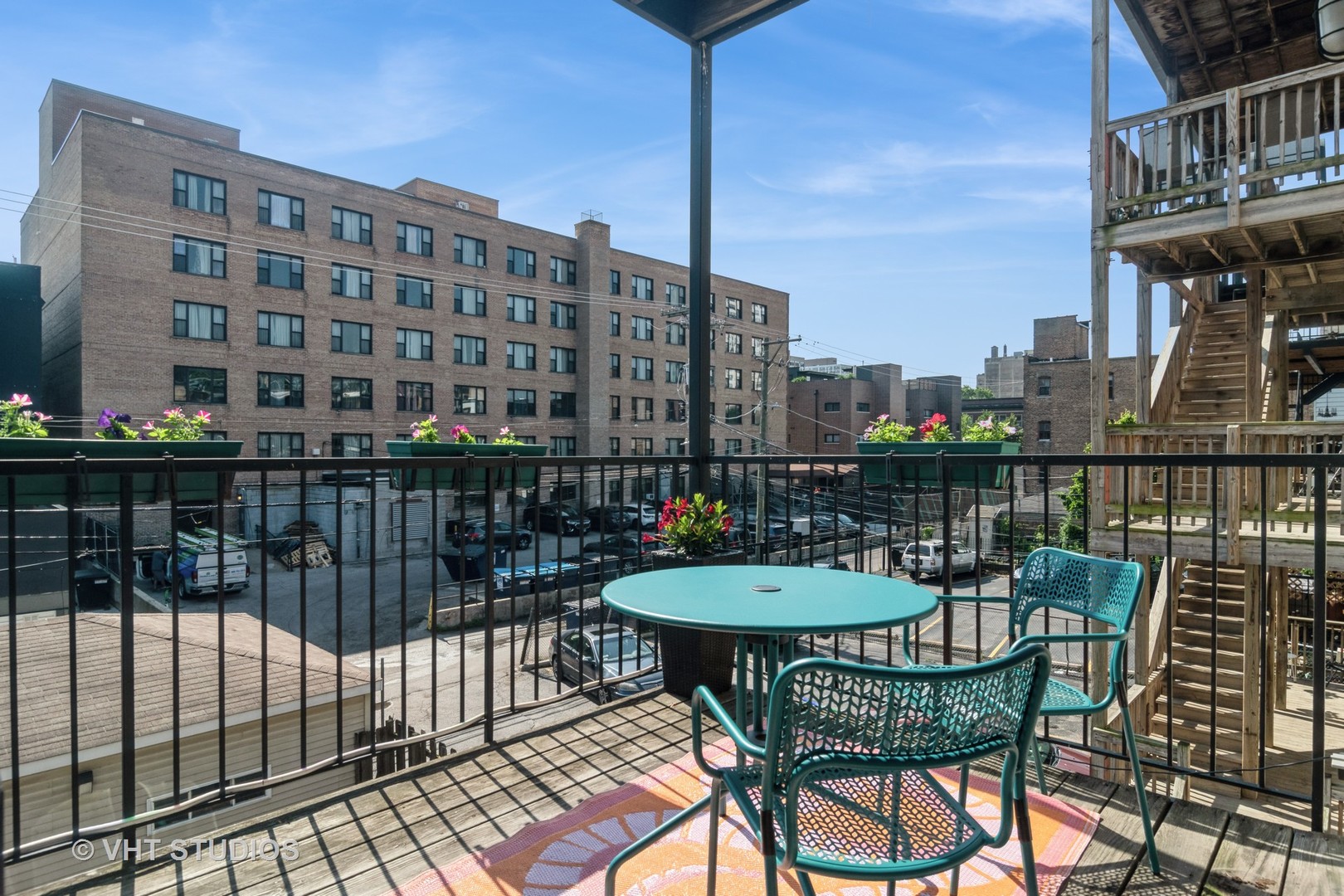 4933 N Winthrop Avenue Unit: 2S