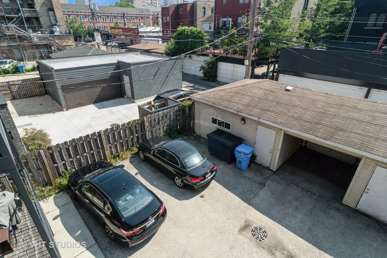 4933 N Winthrop Avenue Unit: 2S
