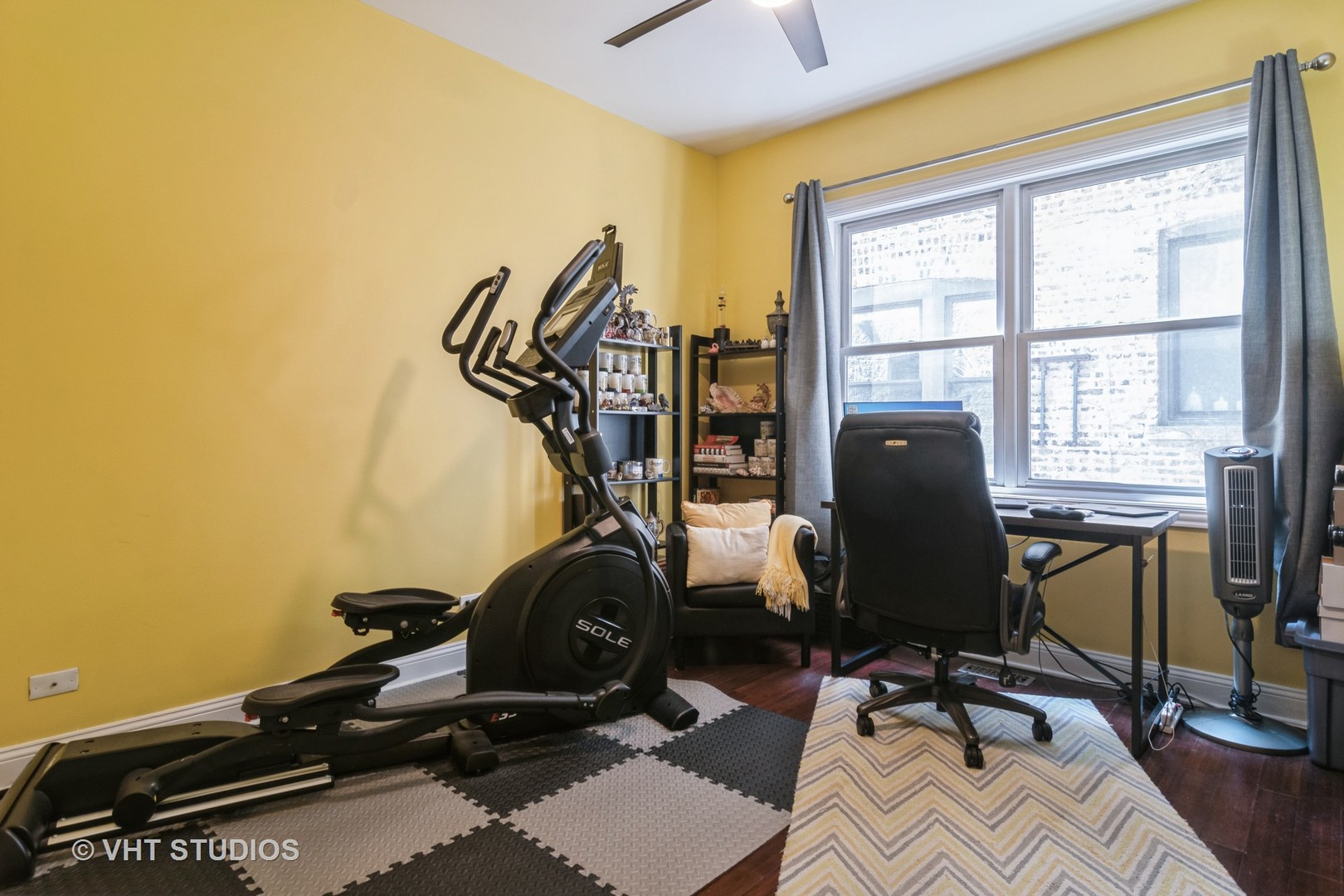 4933 N Winthrop Avenue Unit: 2S