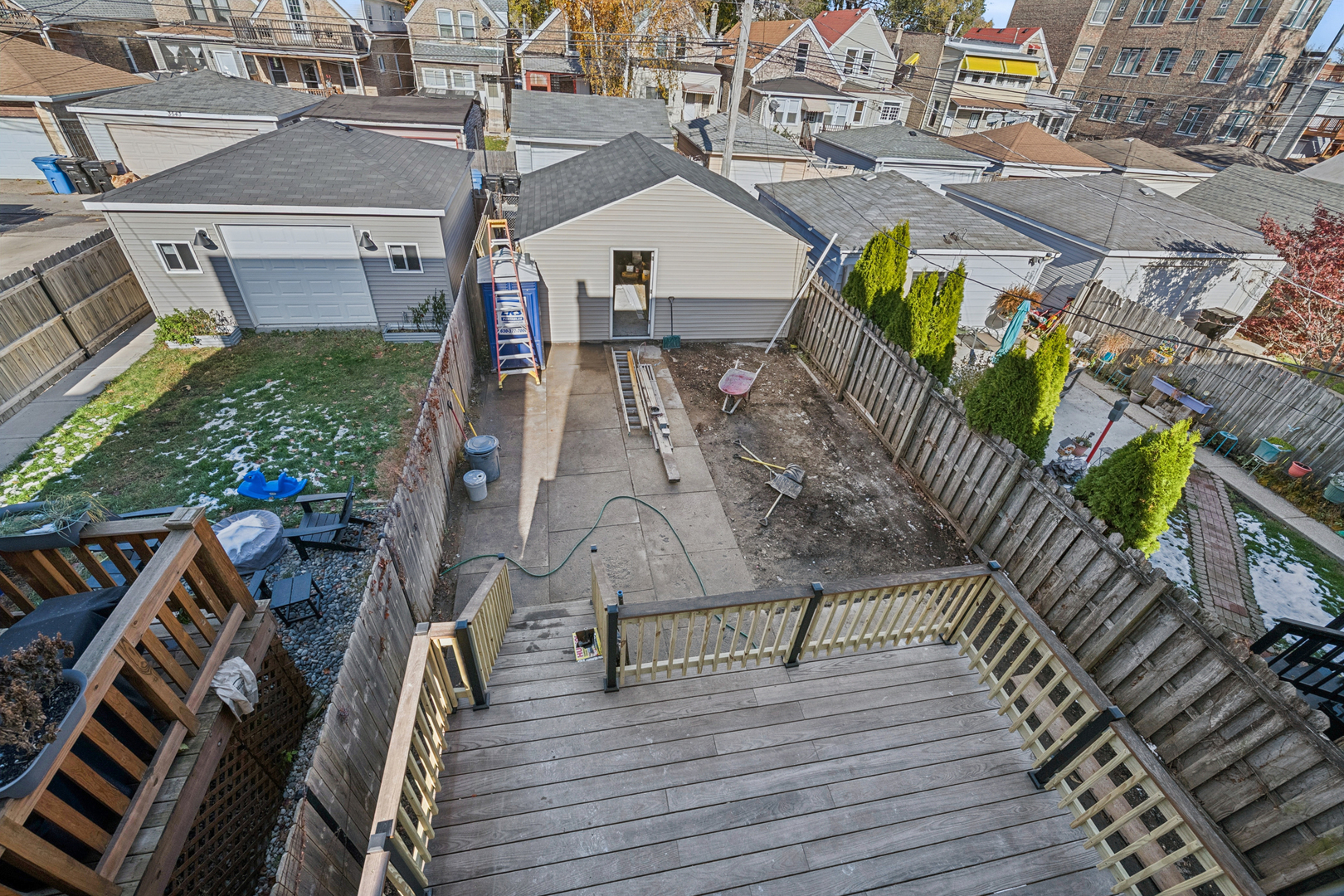 3538 W Le Moyne Street