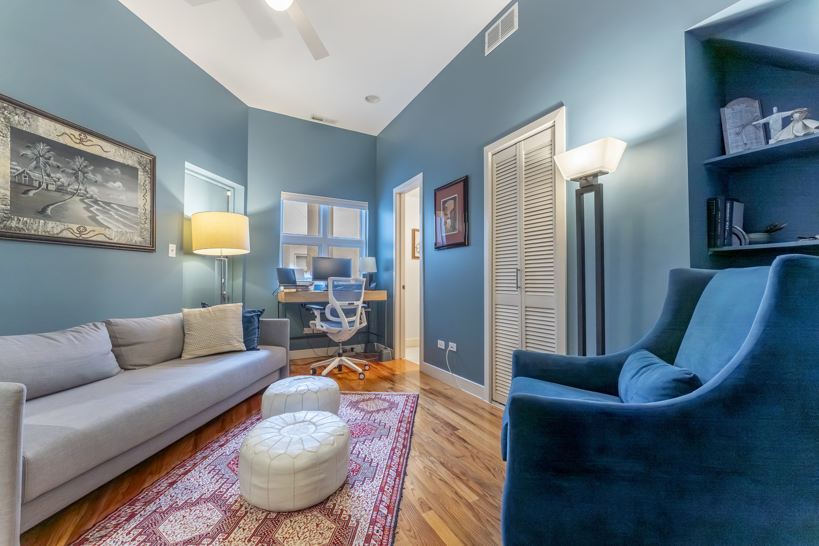 2300 W Armitage Avenue Unit: 5