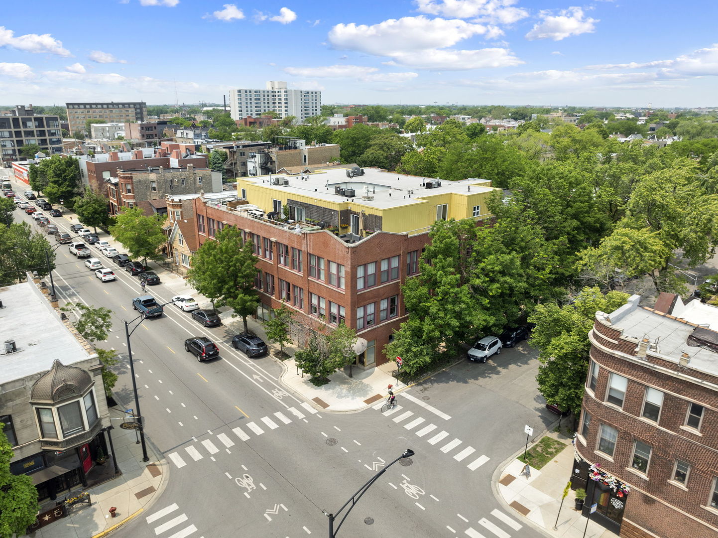 2300 W Armitage Avenue Unit: 5