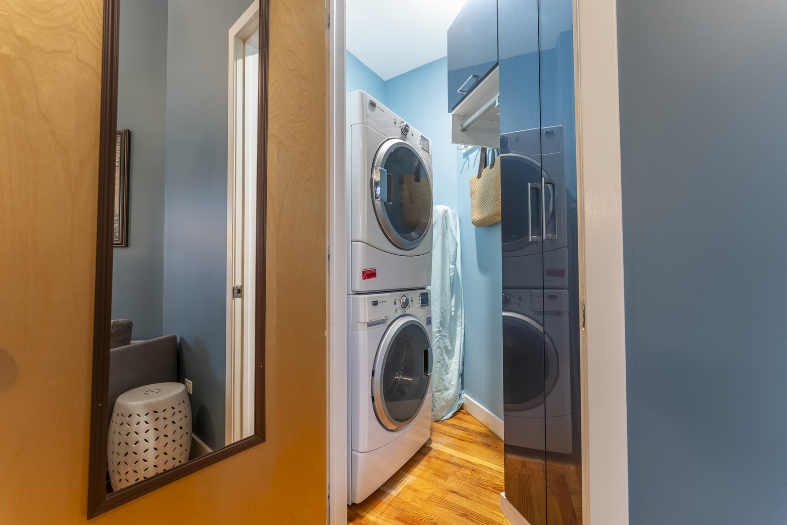 2300 W Armitage Avenue Unit: 5