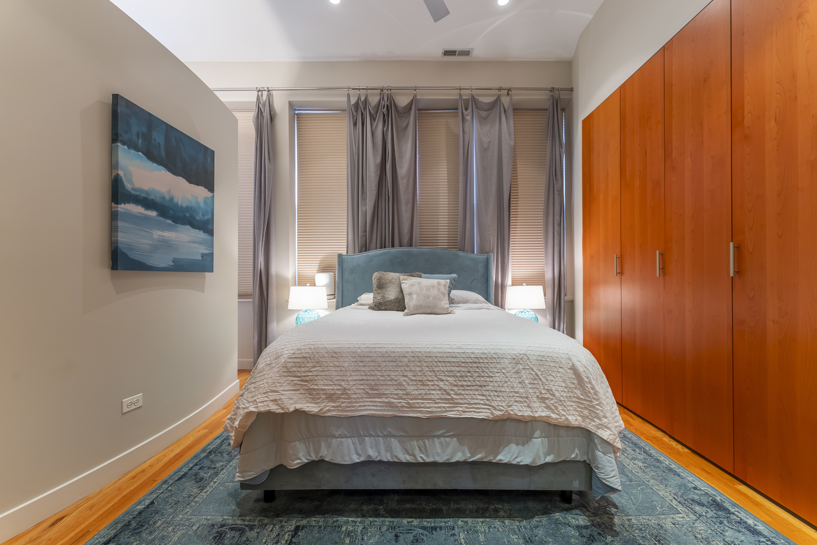 2300 W Armitage Avenue Unit: 5