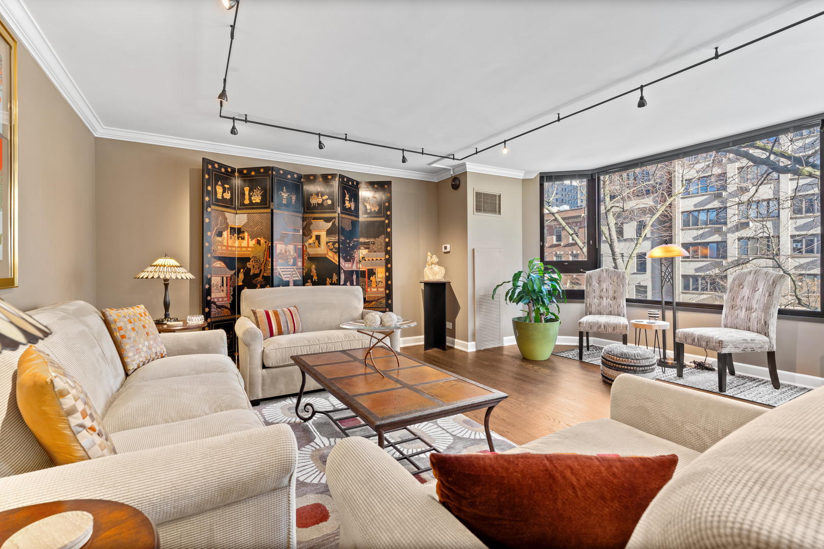 1410 N State Parkway Unit: 3B