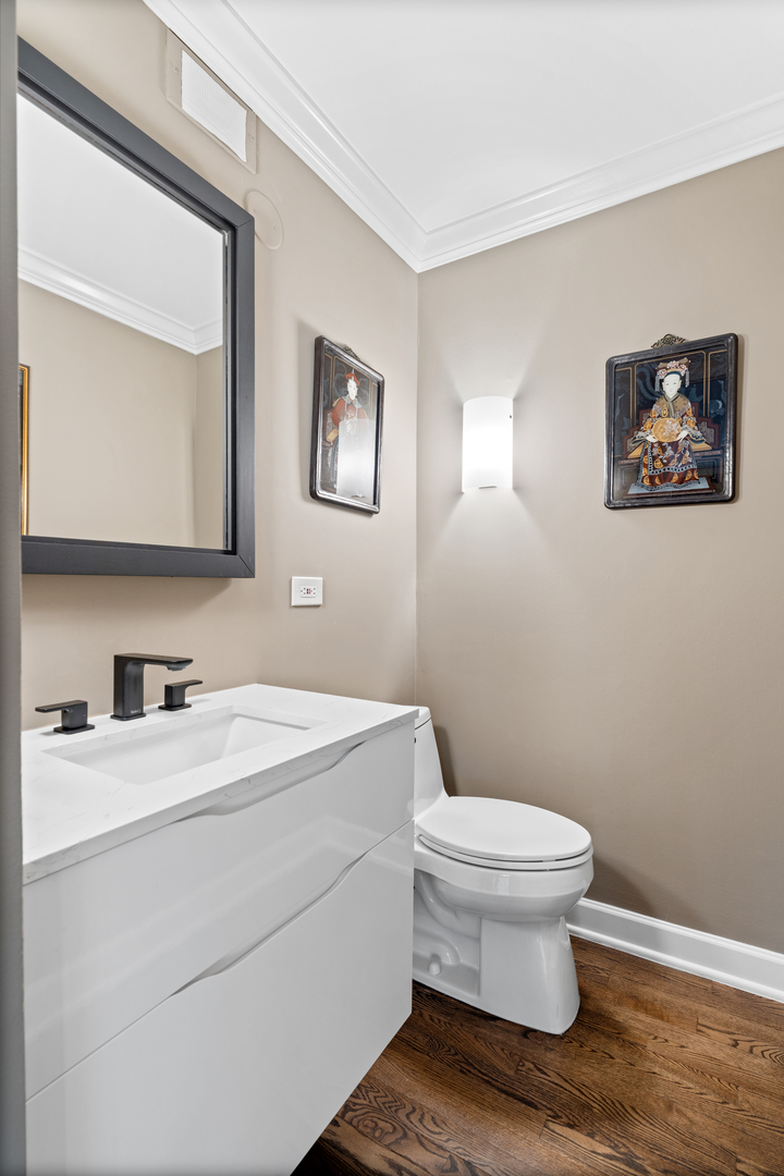 1410 N State Parkway Unit: 3B