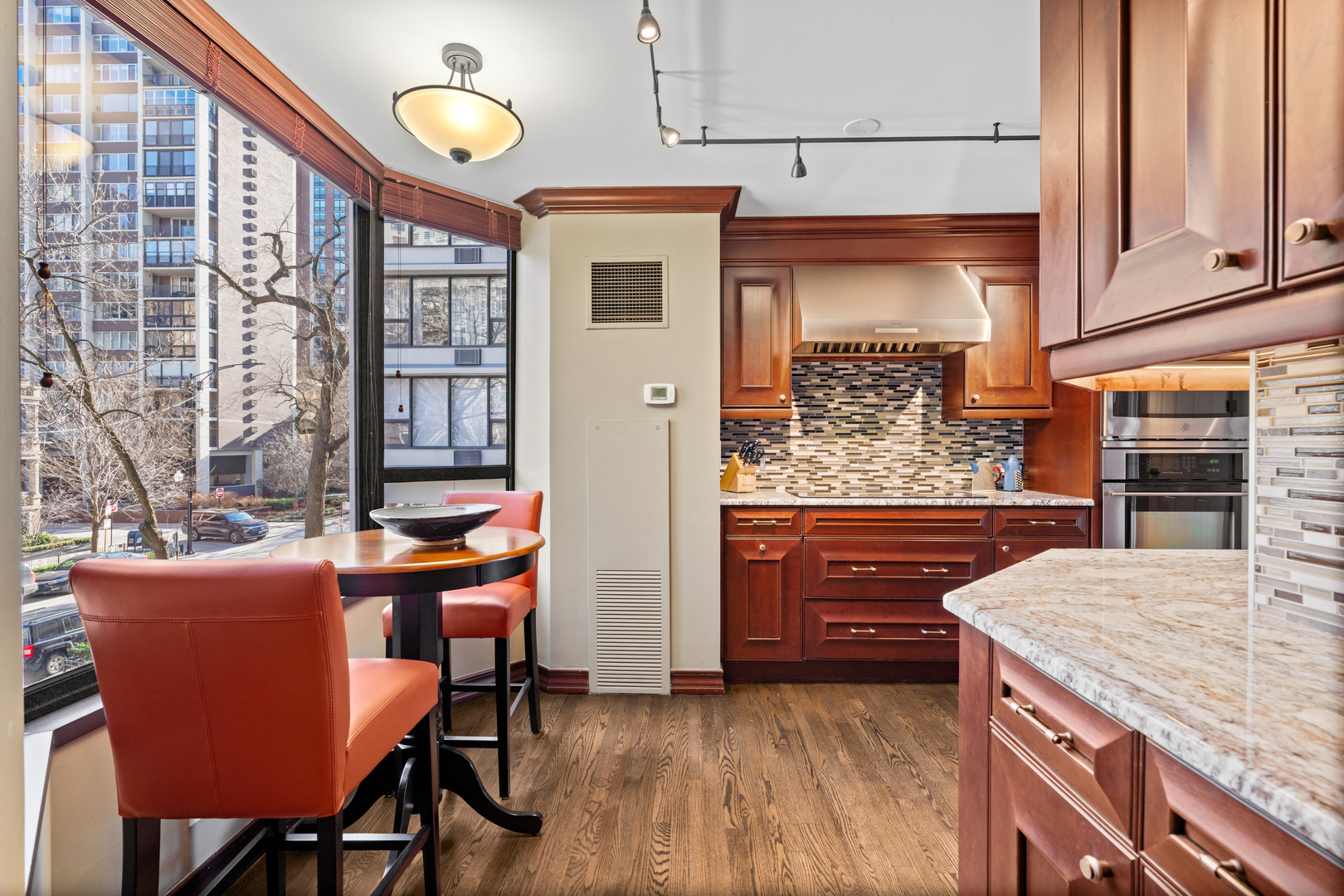 1410 N State Parkway Unit: 3B