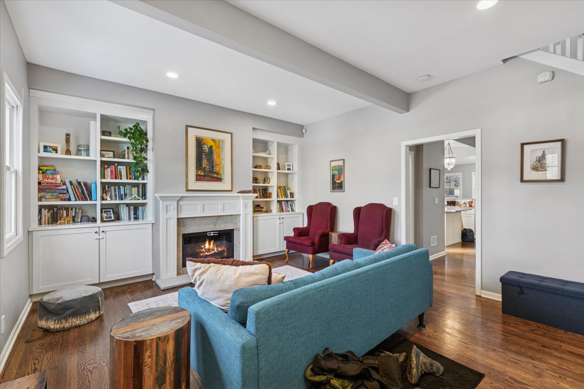 3614 N Hamilton Avenue