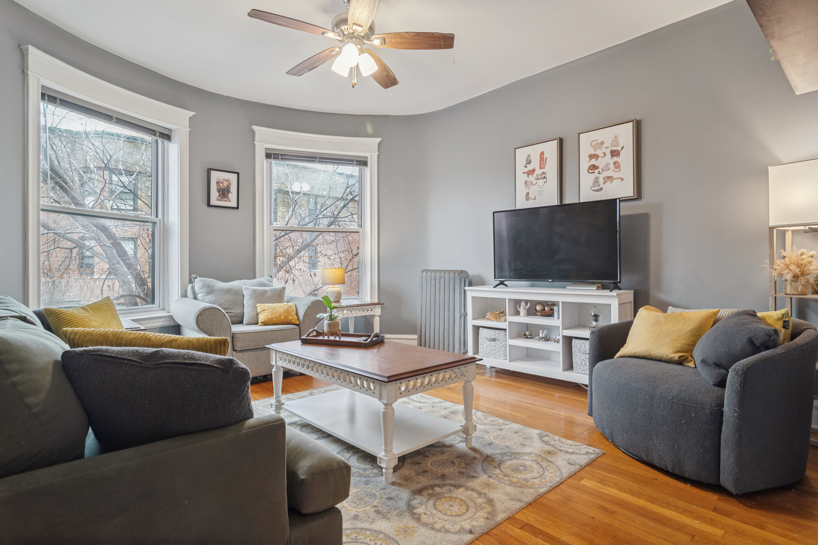 3839 N Wilton Avenue Unit: 2