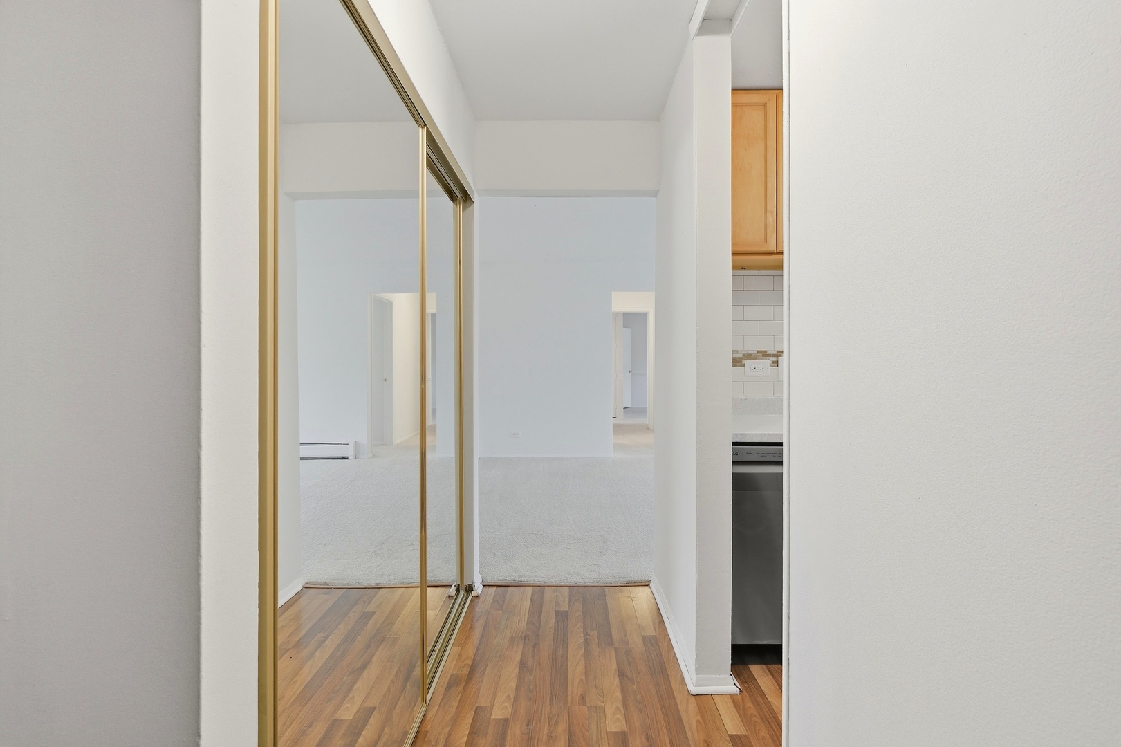 2620 N Windsor Drive Unit: 204