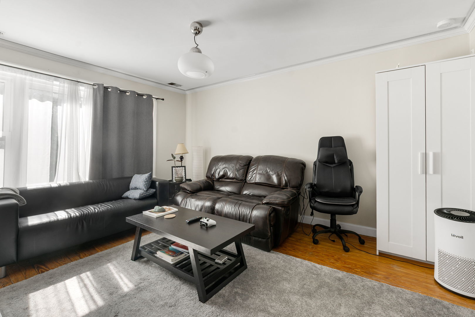2052 W Huron Street