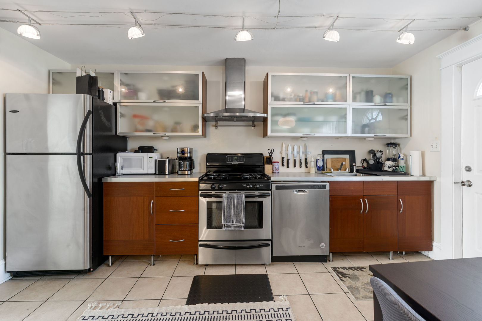 2052 W Huron Street