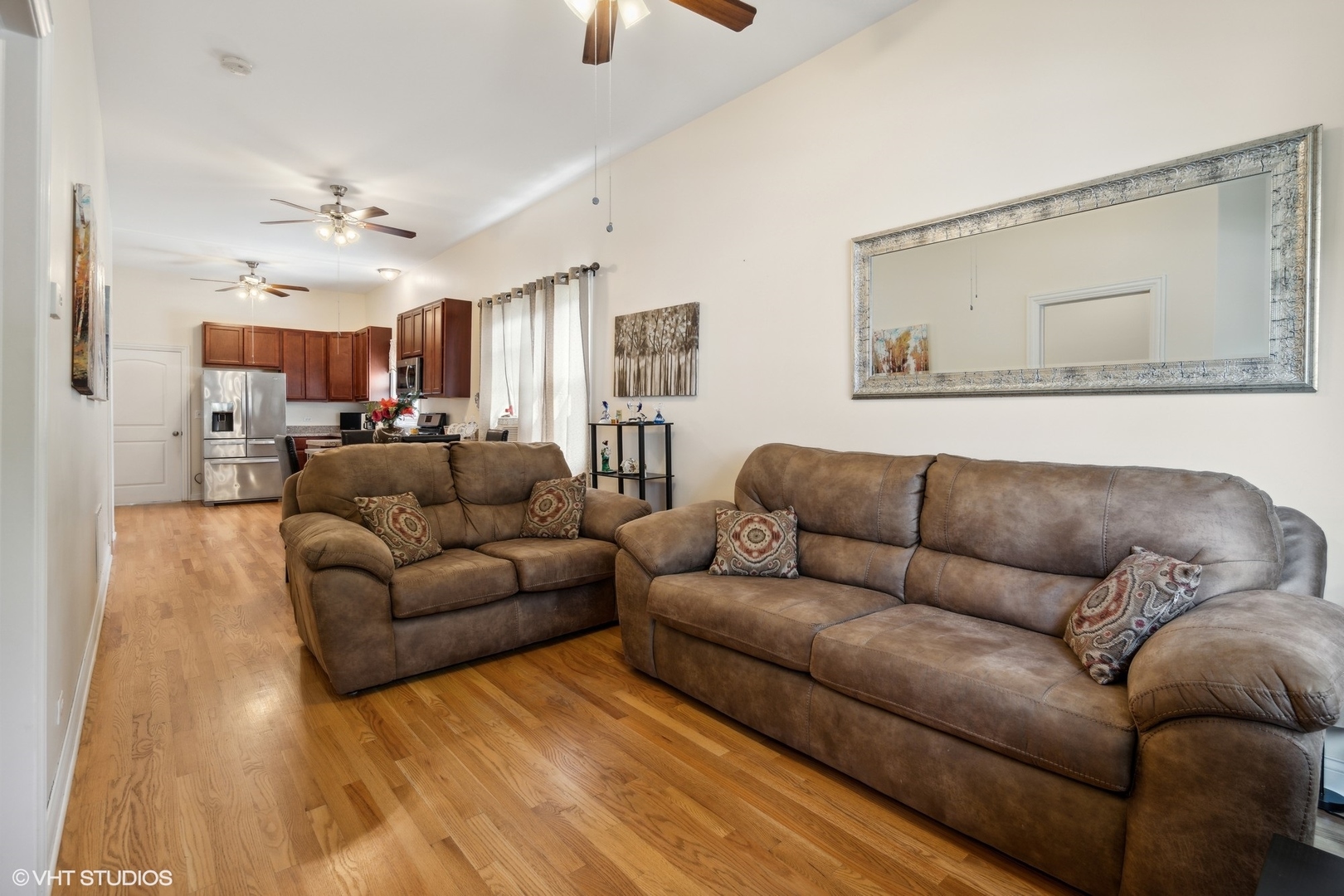2759-2761 W Francis Place