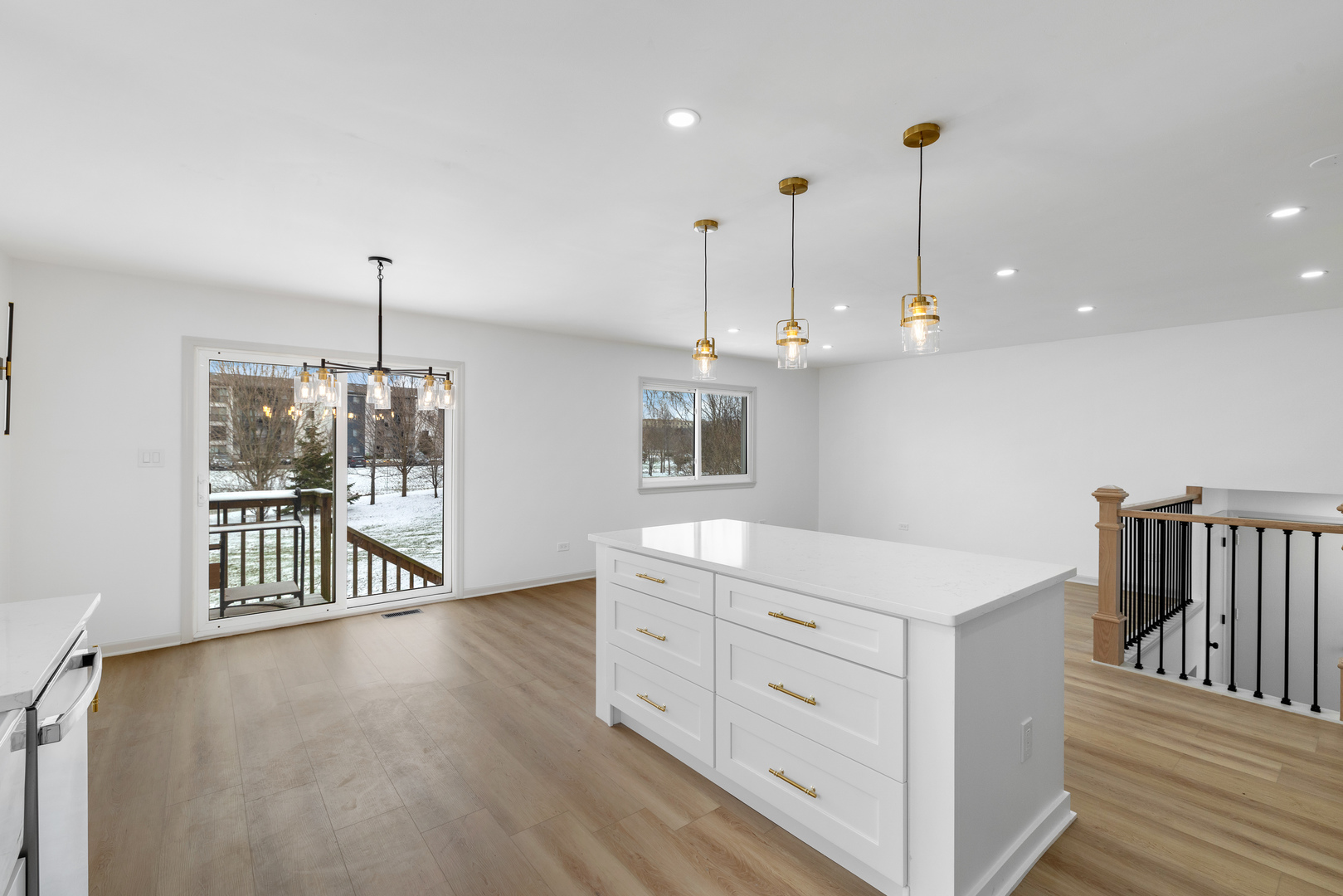 1006 Foxworth Boulevard