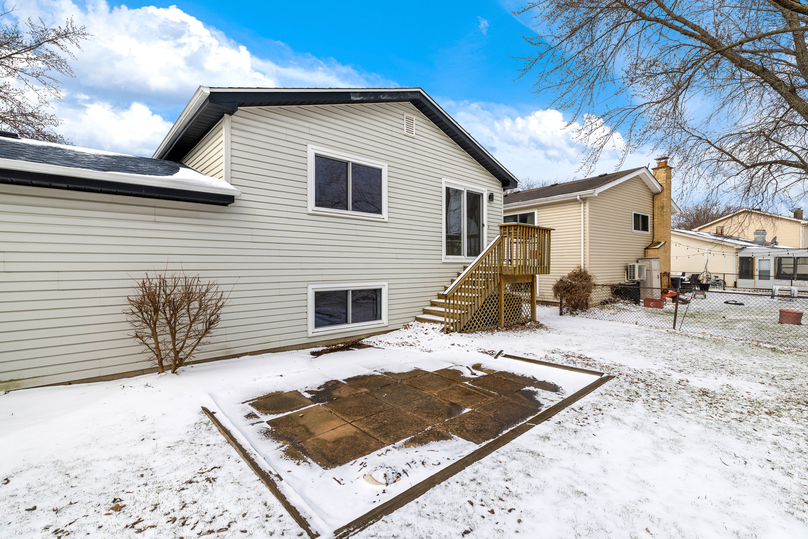 1006 Foxworth Boulevard
