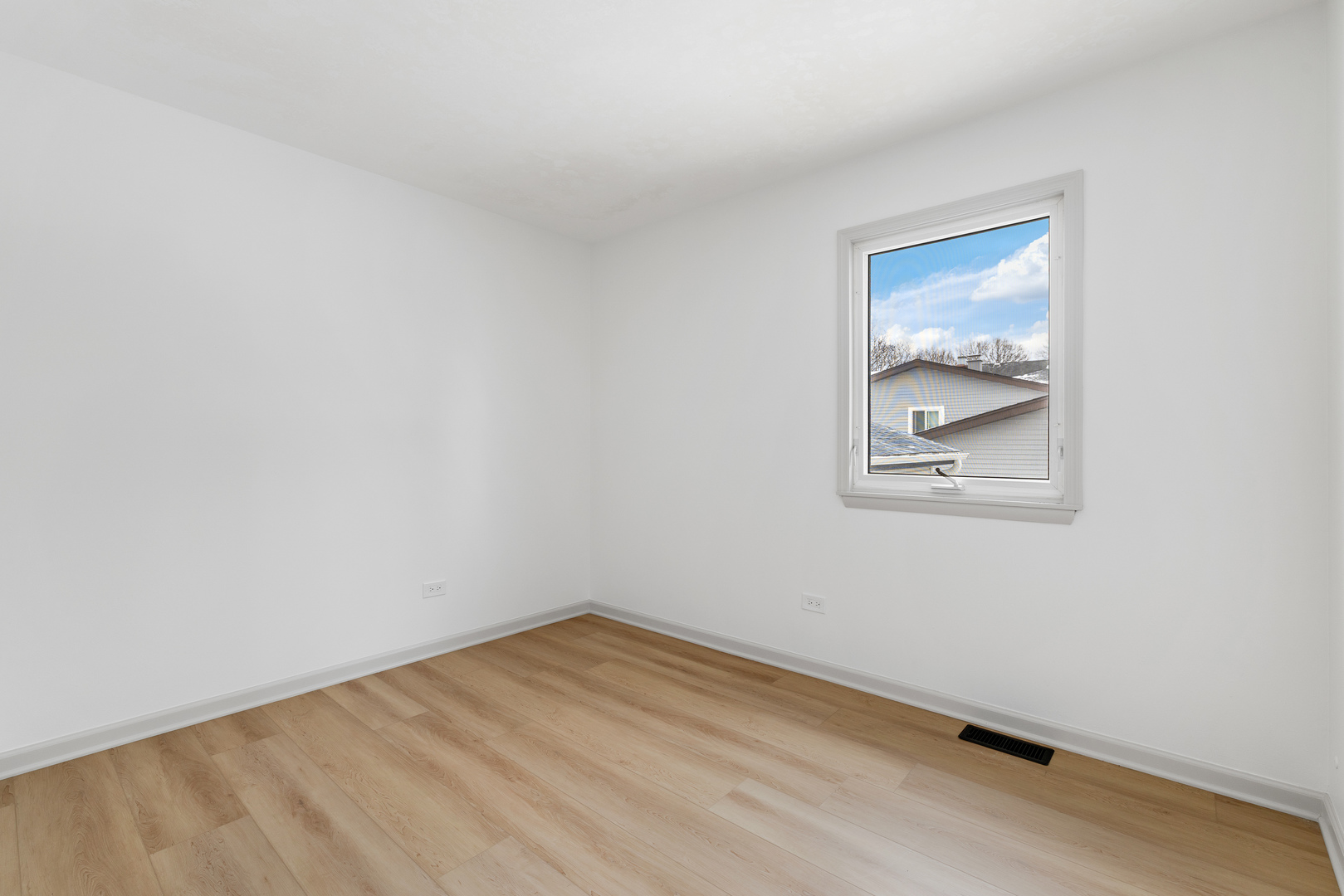 1006 Foxworth Boulevard
