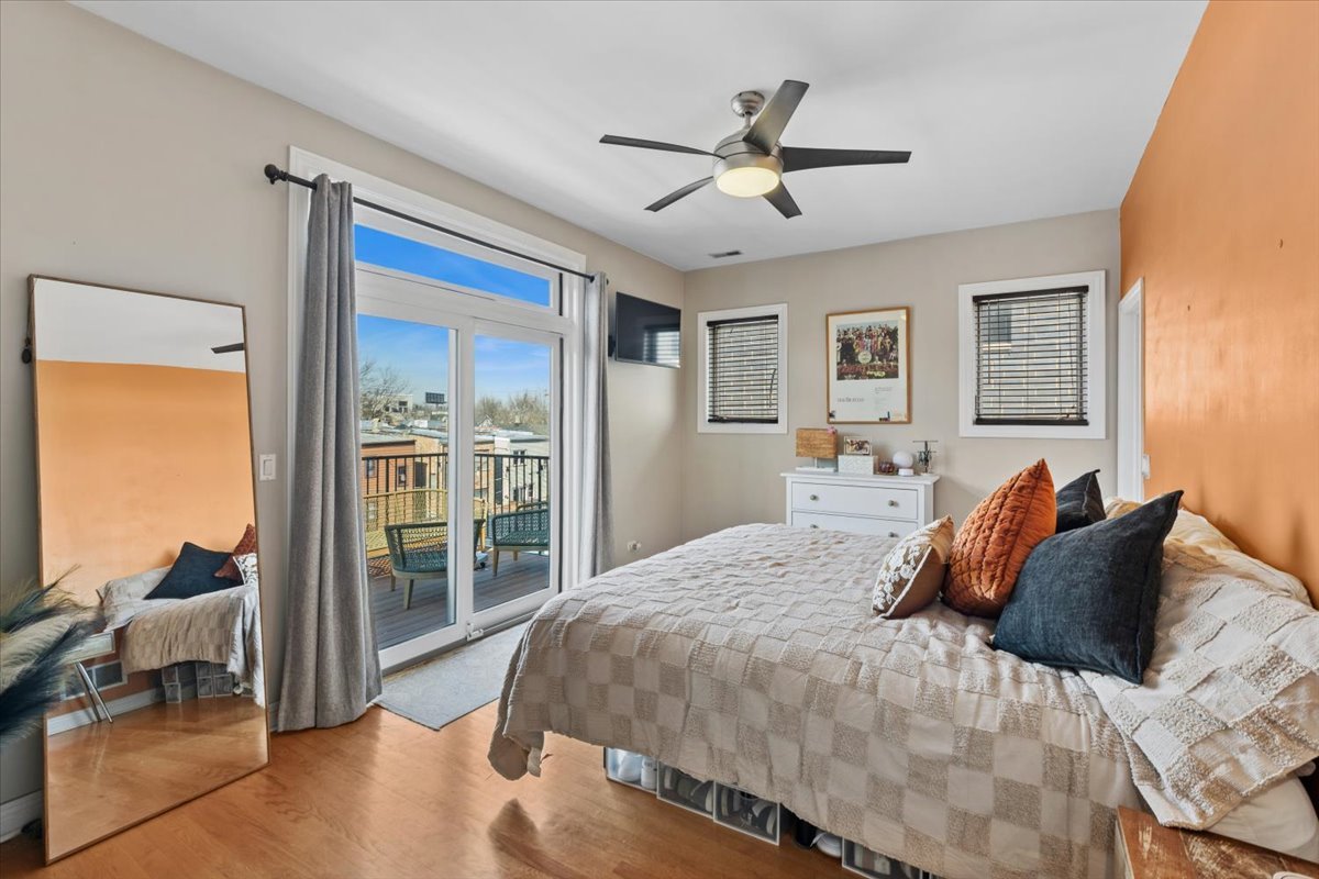 2816 N Rockwell Street Unit: 3N