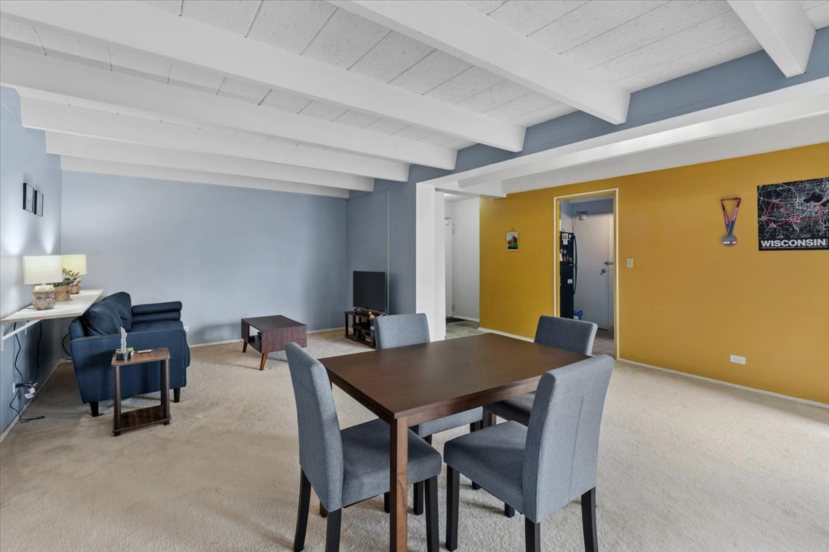 1860 Sherman Avenue Unit: 4SW