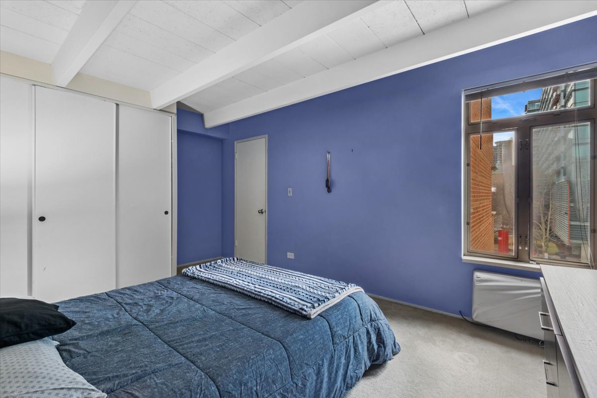 1860 Sherman Avenue Unit: 4SW