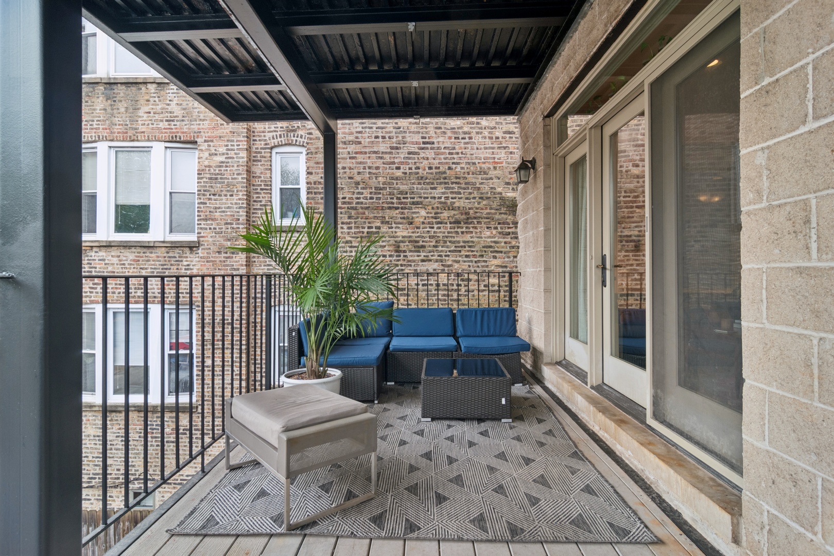 1234 W Winnemac Avenue Unit: 4